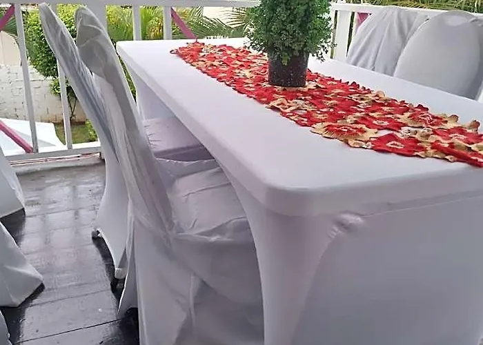 Hotel Pink Hibiscus 3*