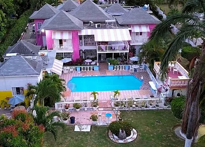 Hotel Pink Hibiscus 3*