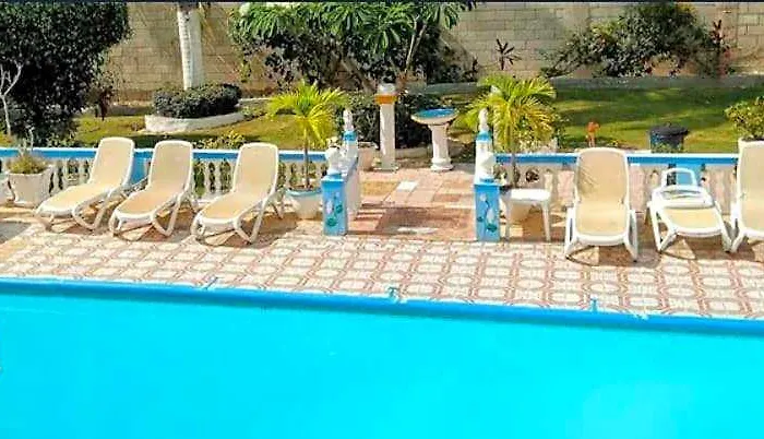 Pink Hibiscus Hotel