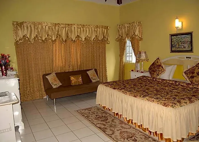 Pink Hibiscus Hotel Montego Bay