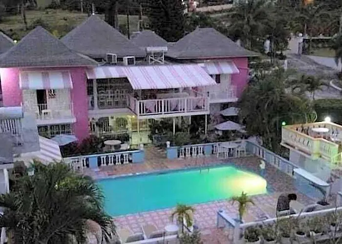 Pink Hibiscus Hotel